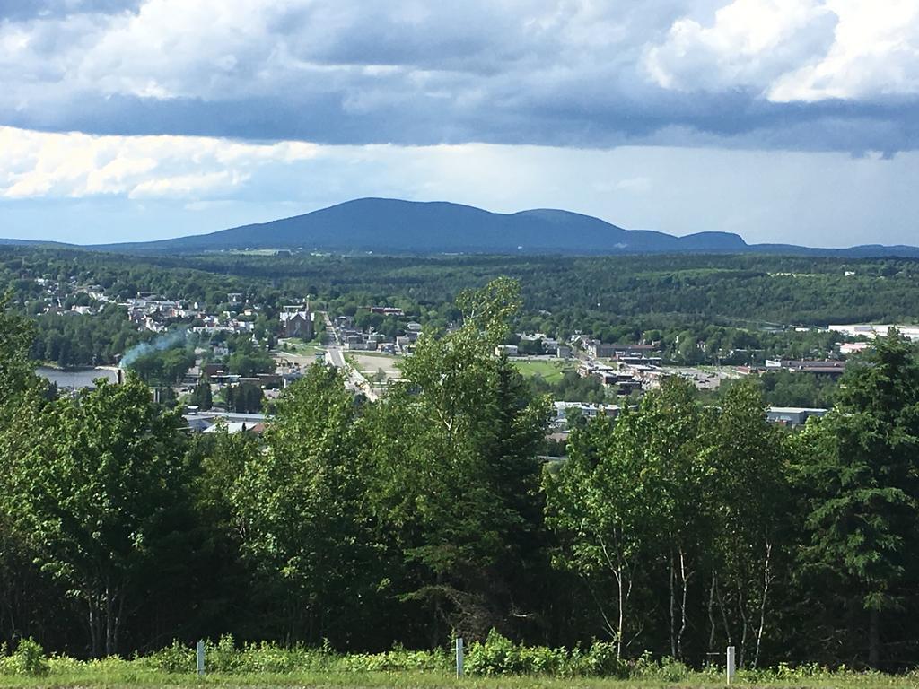 Hotel Les Soins De Vicky Lac-Mégantic Zewnętrze zdjęcie